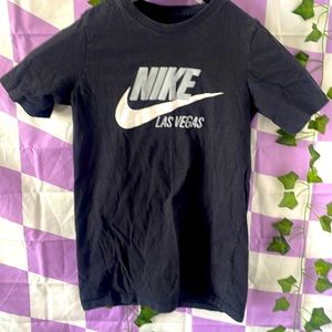 Gray and white Nike tee